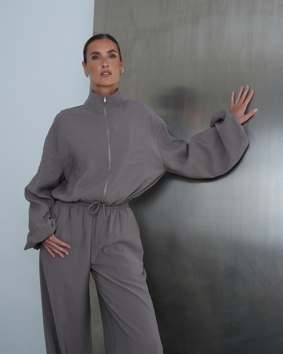 SILK CLOUD |  Tall Windjacke – Leichte Übergangsjacke für große Frauen