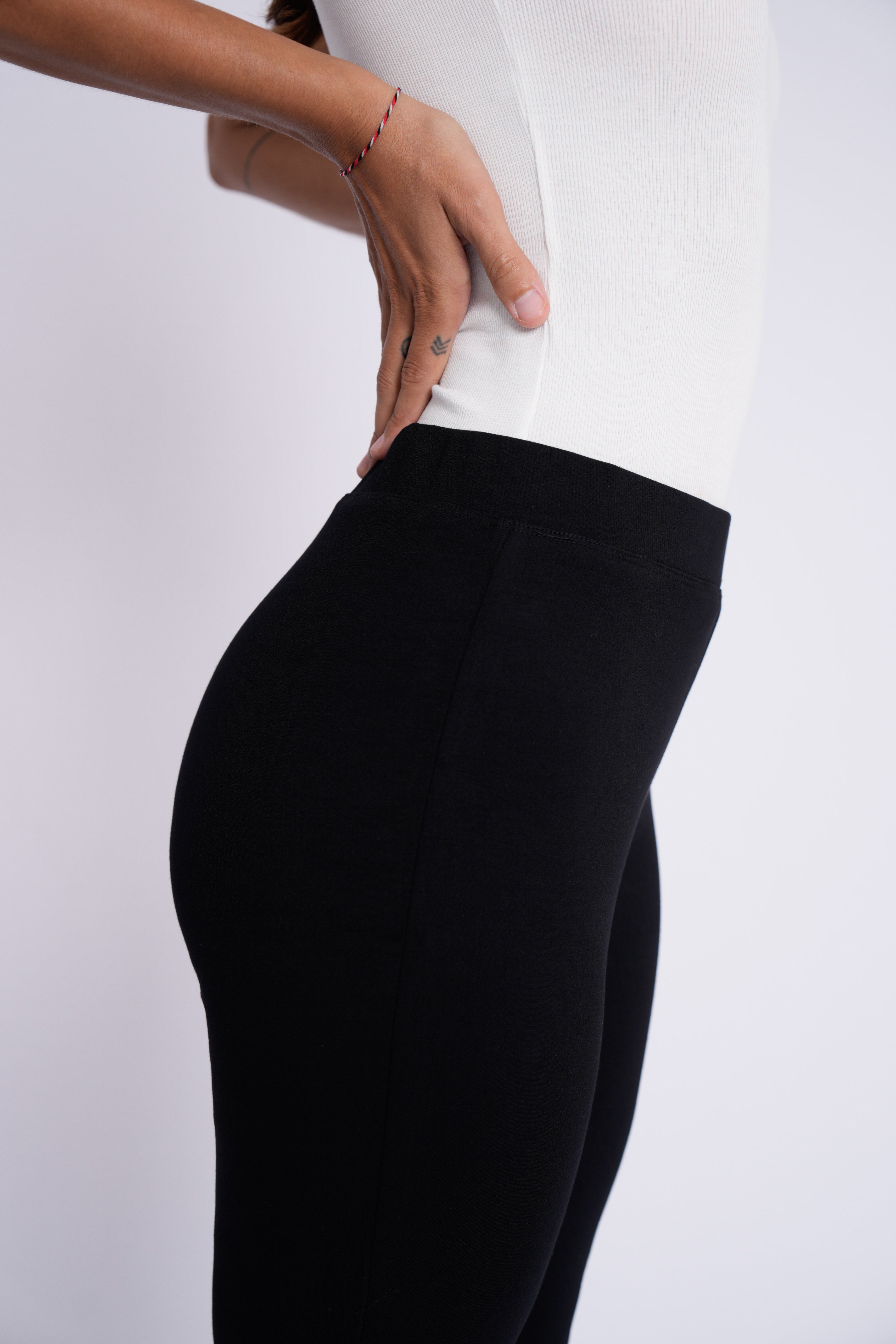 Soft Lounge Tall Flared High Waist Hose