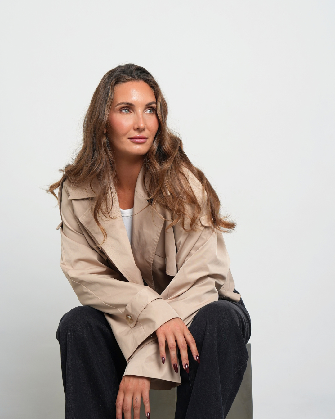 Trenchcoat mit langen Ärmeln für große Frauen – TLR Tall Cropped Trench - Oversized Fit 